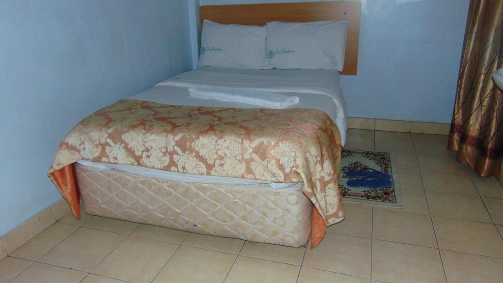 Bed and Breakfast La Jardine Nairobi Exterior foto